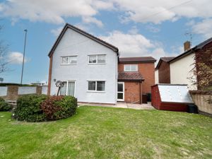 Photo 25- click for photo gallery